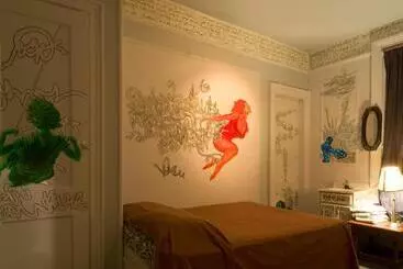 Hotelli Carlton Arms