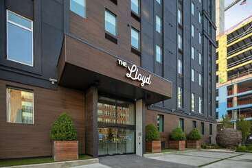 Otel The Lloyd Stamford, Tapestry Collection By Hilton