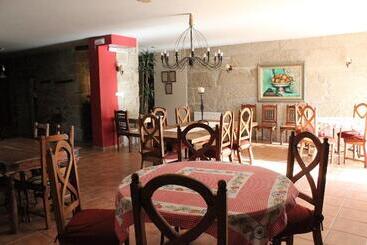 별장 Os Areeiros Turismo Rural & Bodega