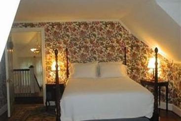 Wayne Bed & Breakfast Inn