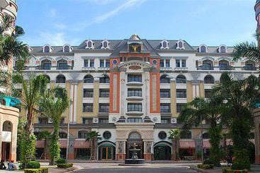 בית מלון כפרי Capital O 746 Luxor