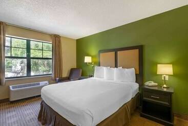 מלון דירות Extended Stay America Suites Tampa Airport Spruce Street