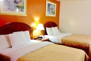 ホテル Americas Best Value Inn Lancaster