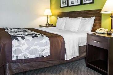 酒店 Sleep Inn & Suites