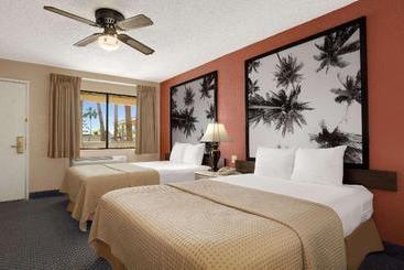 酒店 Super 8 By Wyndham El Centro