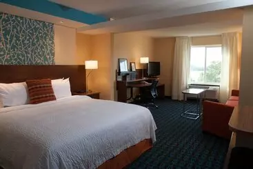 هتل Fairfield Inn & Suites By Marriott Montgomery Airport