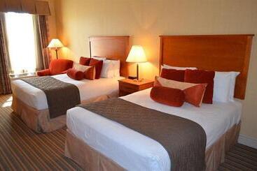 فندق Inn At Cross Keys Station