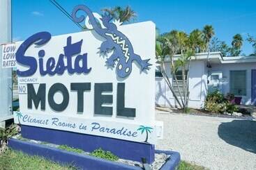 Siesta Motel