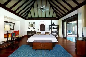 Anantara Kihavah Maldives Villas