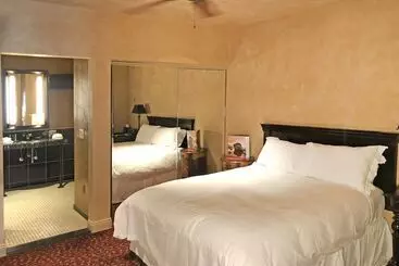 فندق Border House At Crystal Bay Casino