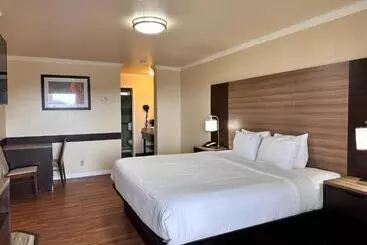 ホテル Beachwalker Inn Cayucos