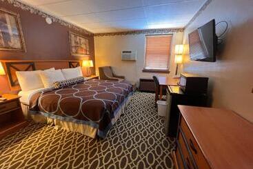 فندق Budget Inn Marinette