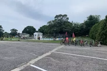 Phil & Anns Sunset Motel