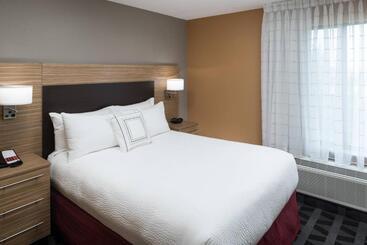 هتل آپارتمان Towneplace Suites By Marriott Panama City