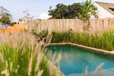 Отель Roukh Kiri Khaoyai, The Centara Collection