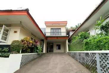 펜션 Koolkost Syariah Near Botani Square Mall