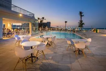 Infinity Blu Designed For Adults By Louis Hotels