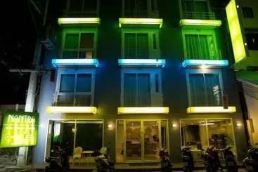 Hotel Nantra Chaweng Beach