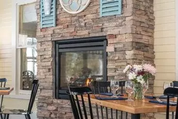 ホテル The Norwich Inn