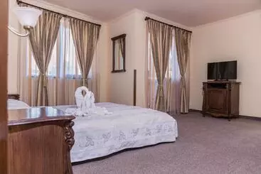 Otel Saint John Baptist Nessebar