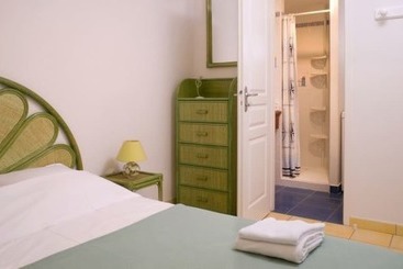 ビラホテル Les Mas De Saint Hilaire