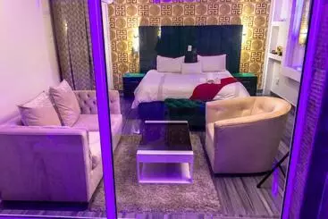 ホテル Gold Crown International