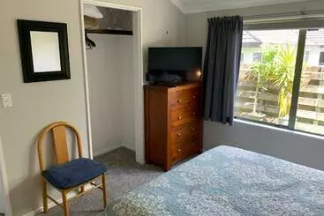 Taipa Views Bed & Breakfast