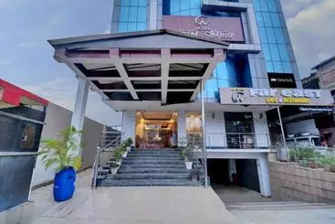 Hôtel Super Townhouse Hatigaon Near Medicity