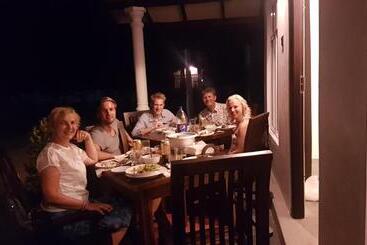 پانسیون Luna Beach