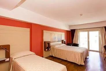 Отель Catania International Airport