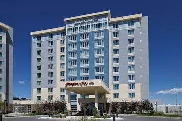 בית מלון כפרי Hampton Inn By Hilton Calgary Airport North