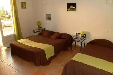 شقة فندقية The Originals City, Hôtel Le Village Provençal, Aixenprovence Nord