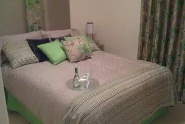 فندق فئة نجمة واحدة Apple House Guesthouse Heathrow Airport