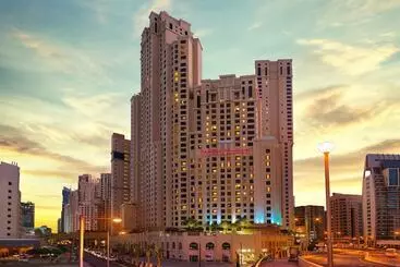 Ramada Hotel, Suites And Apartments By Wyndham Dubai Jbr