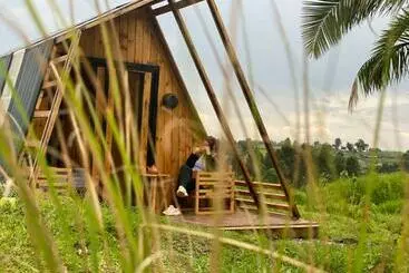 هتل Akira Alira Lodge