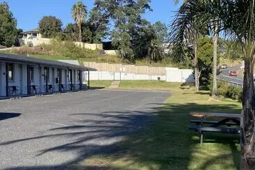 The Seaview Tavern Motel