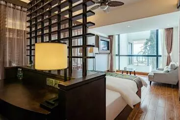 Hotel Floral Lingshui Lanshe Beach Seaview
