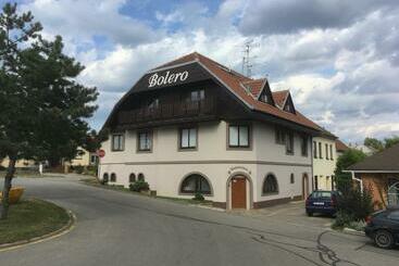 ペンション Penzion Bolero