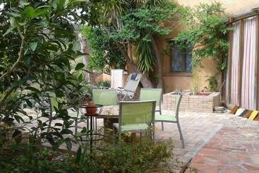 مبيت وإفطار Atelier Pasquer