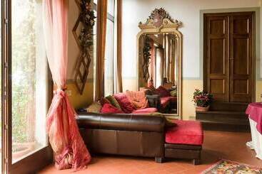 تختخواب و صبحانه Casabiancalana Boutique