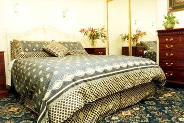 酒店 Merton Manor Exclusive B&b