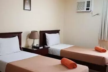 בית מלון כפרי Panglao Regents Park Resort