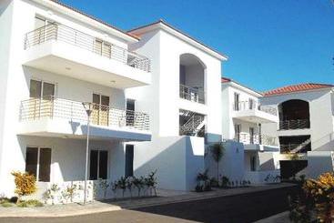 ツーリストアパートメント Mythical Sands