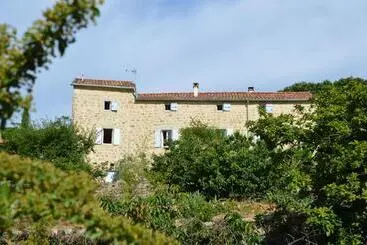 Aamiaismajoitus (B&B) Le Mas Des Monèdes