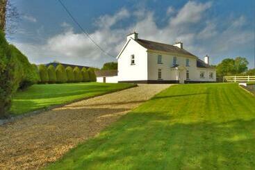 펜션 Belle View House Self Catering