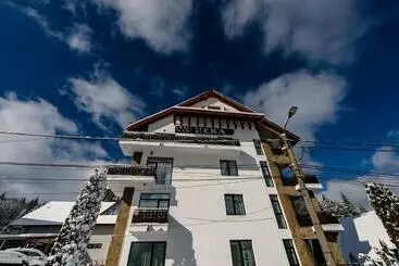 Hotel Hera
