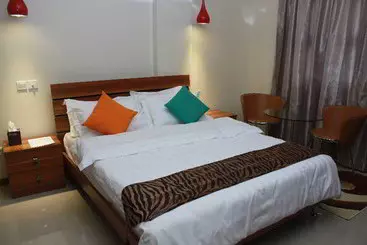 پانسیون Surfview Raalhugandu