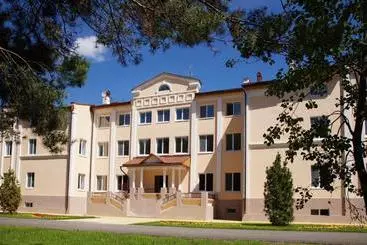 Отель Parad Park