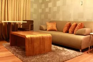 호텔 The Royal Mandaya