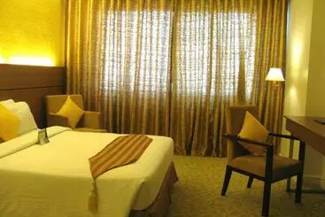 Hotel The Royal Mandaya